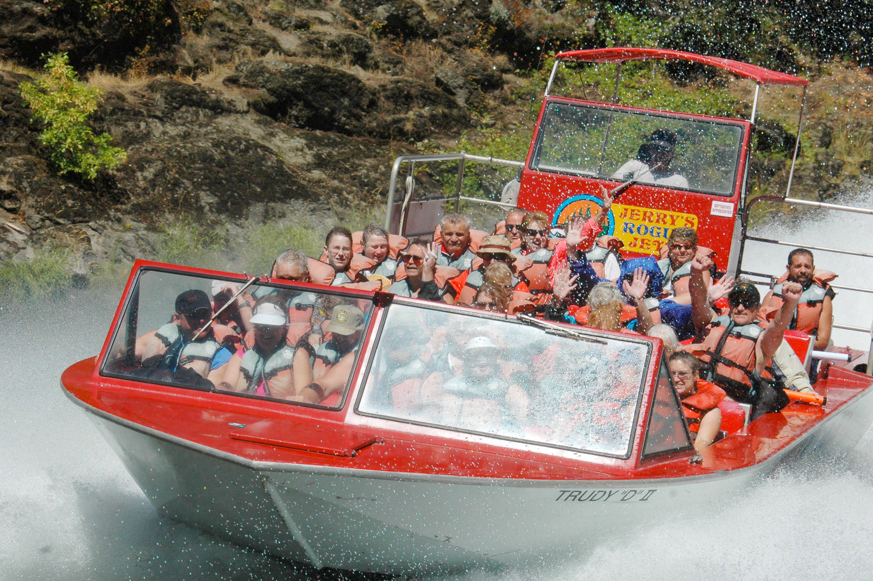 jet boat tours rogue river oregon